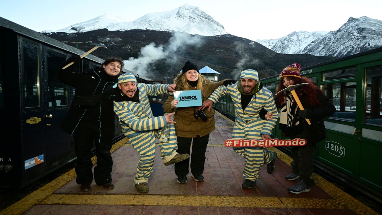 Offer: Transfers To And From Airport And National Park By Train foto 3