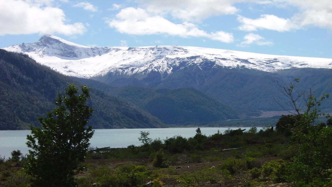 Descubre Reloncavi, Kayak En El Primer Fiordo De Chile foto 2