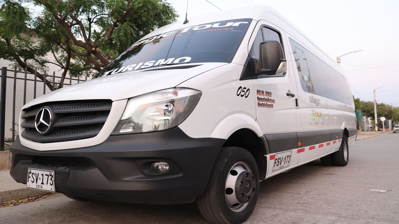 Departure Private Transfer: Hotel To Santa Marta Airport foto 3