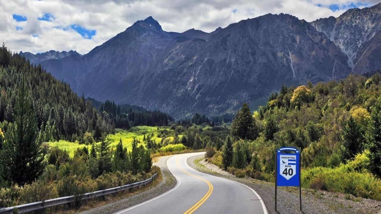 Route 40 From North To South By Bus foto 1