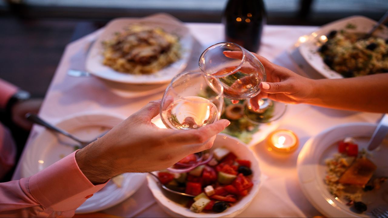 Sunset On The Wall And Gourmet Dinner foto 5