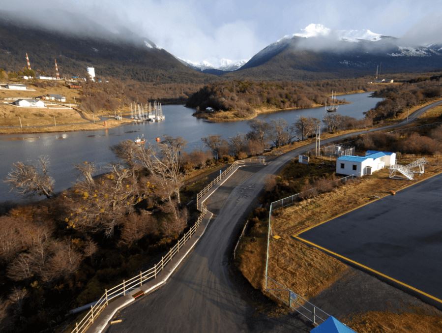 Ushuaia To Puerto Williams Crossing foto 4