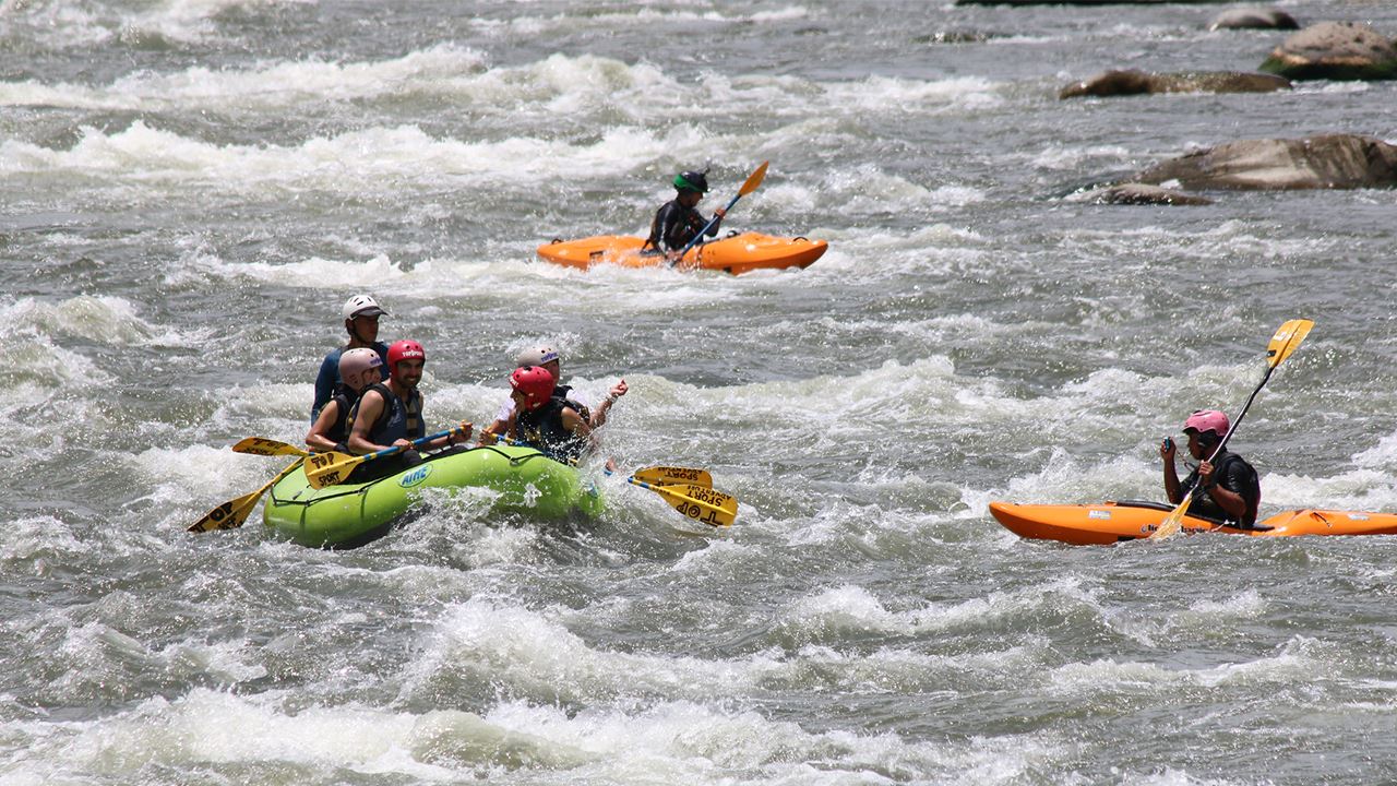 Rafting In Baños De Agua Santa: Pastaza River Level 3 Und 4 foto 5