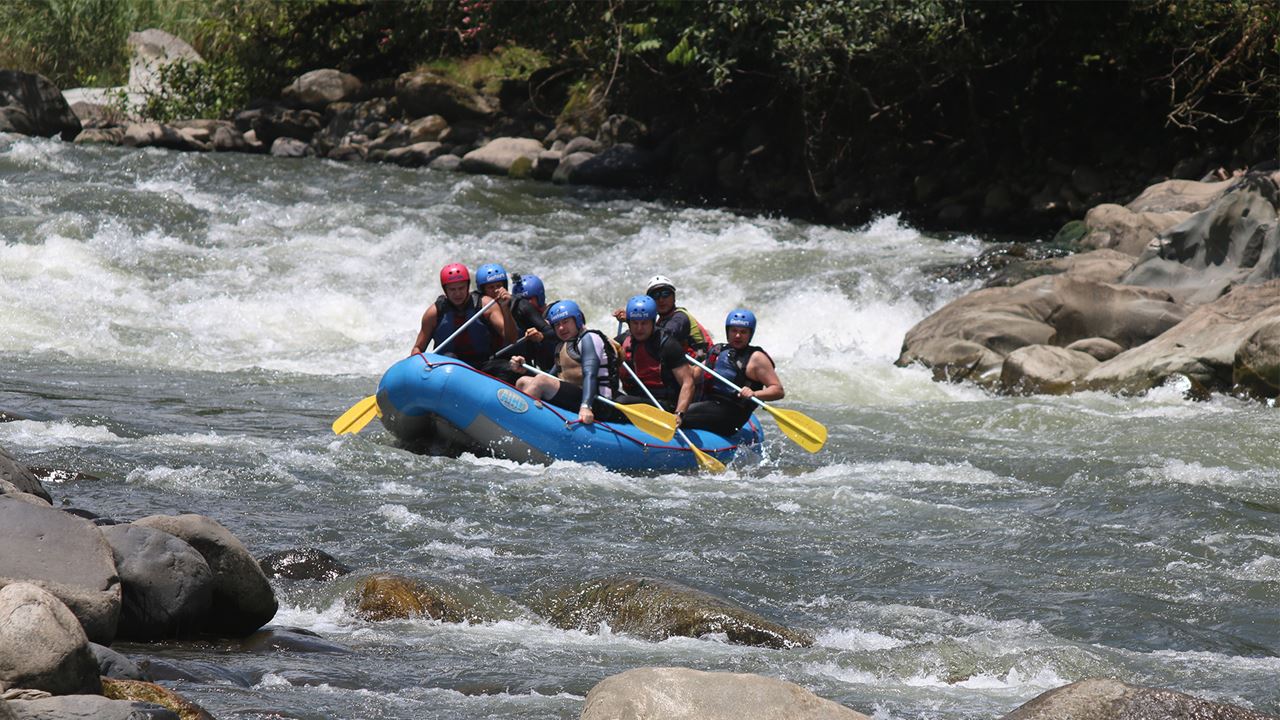 Rafting In Baños De Agua Santa: Pastaza River Level 3 Und 4 foto 6