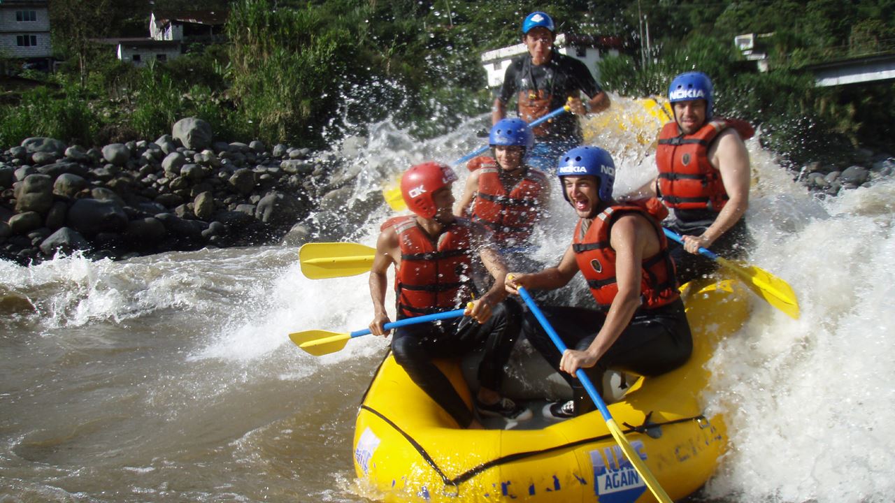 Rafting In Baños De Agua Santa: Pastaza River Level 3 Und 4 foto 3