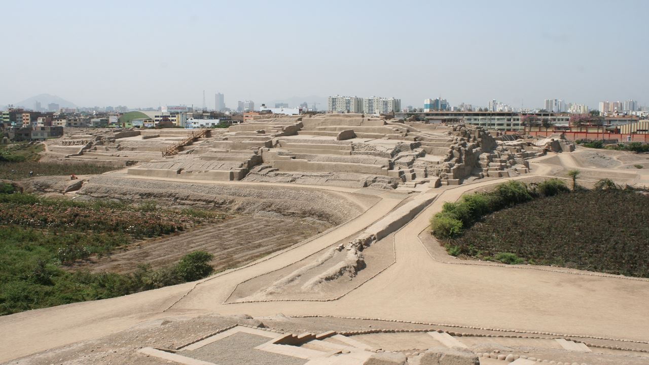 Tour A La Huaca Pucllana Y Mateo Salado (3)