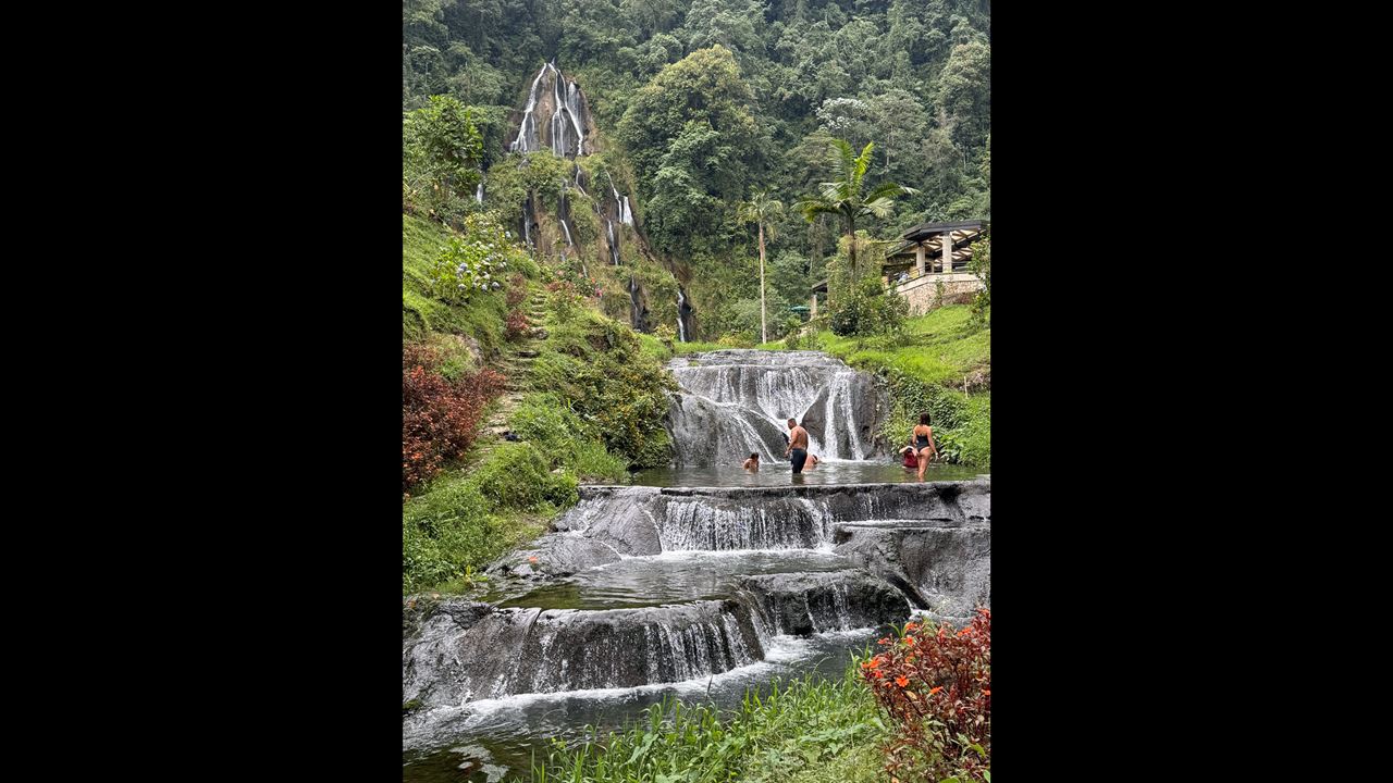 Passeio Às Termas De Santa Rosa De Cabal foto 3
