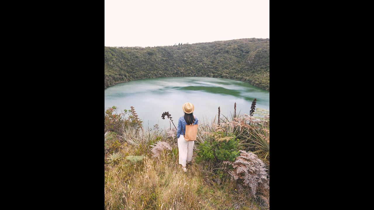 Casa Loca And Sacred Lagoon Of Guatavita Tour (4)