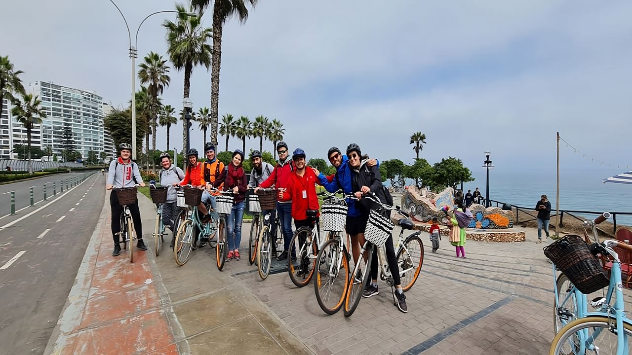 Passeios De Bicicleta E Aulas De Surf (5)