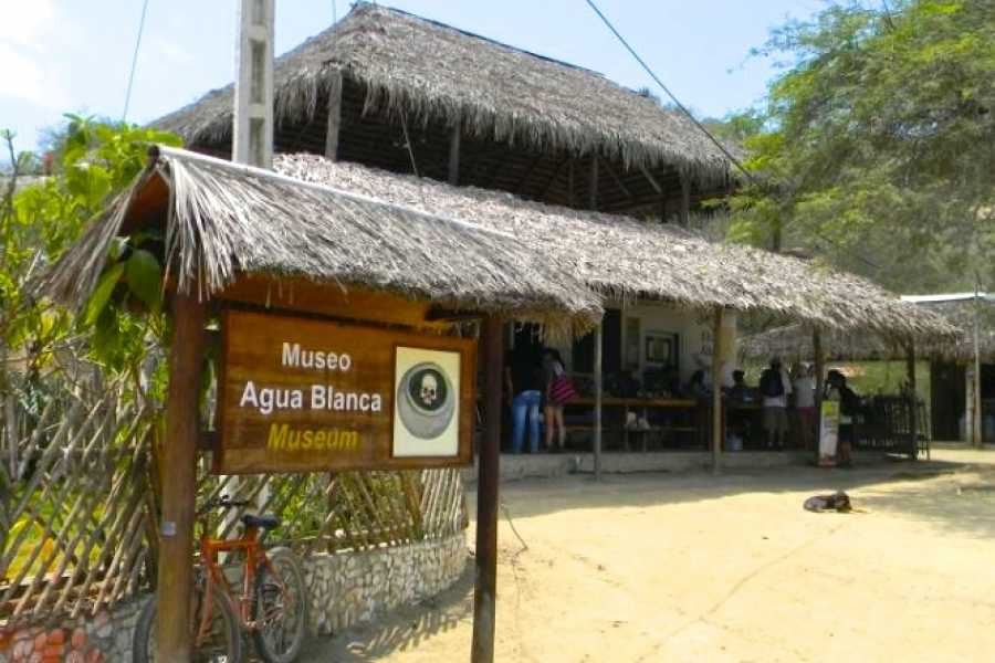 Bike Tour To Los Frailes Beach And White Water foto 6