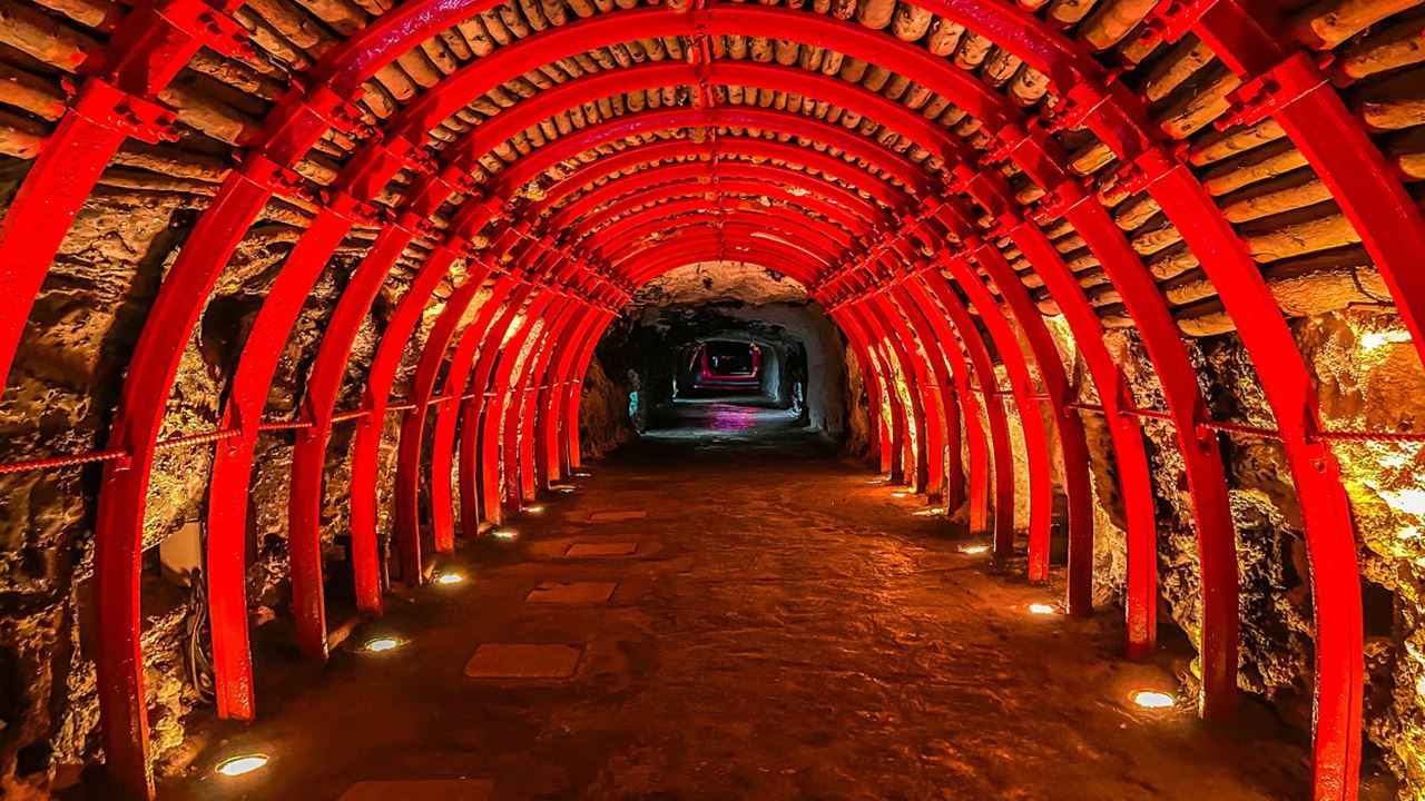 Passeio Em Grupo À Catedral De Sal De Zipaquirá (2)