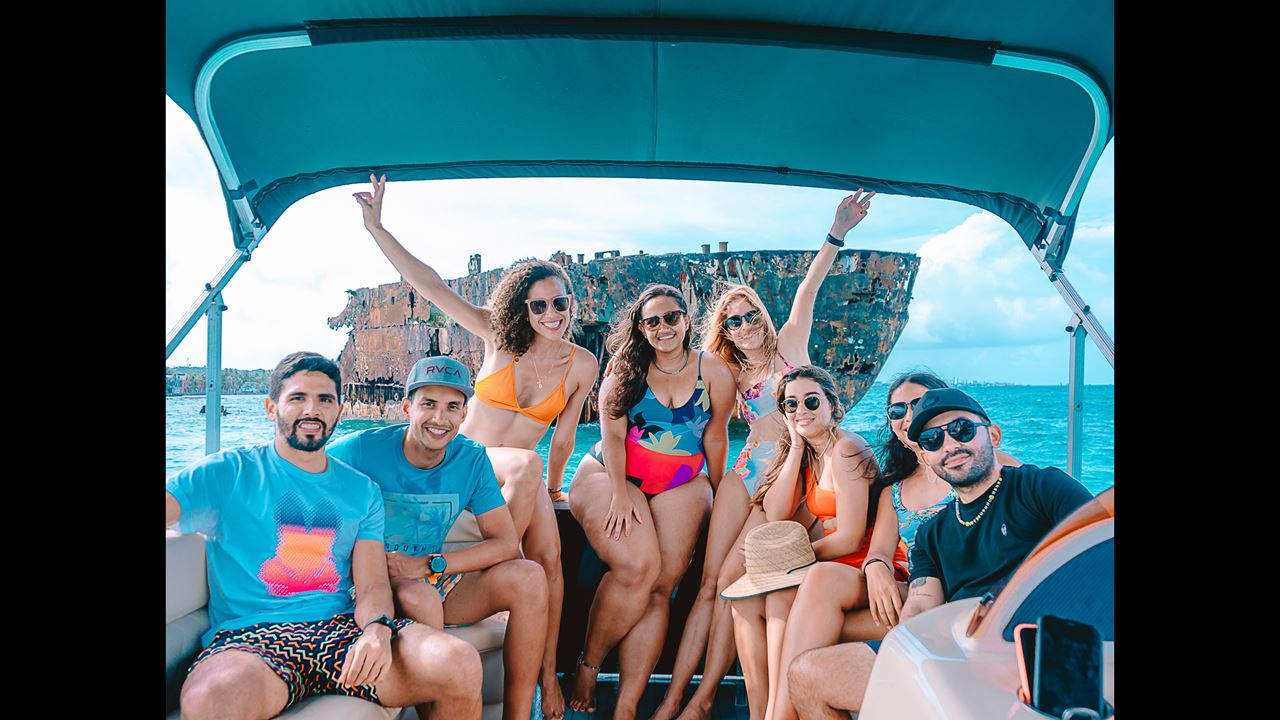 Passeio De Barco Tipo Pontoon Pelas Ilhas Com Mergulho Com Snorkel E Bebidas. foto 4