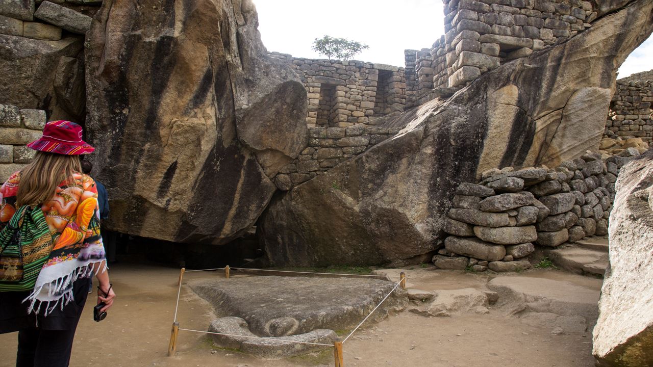 Excursão Machu Picchu De Trem Saindo De Ollantaytambo (2)