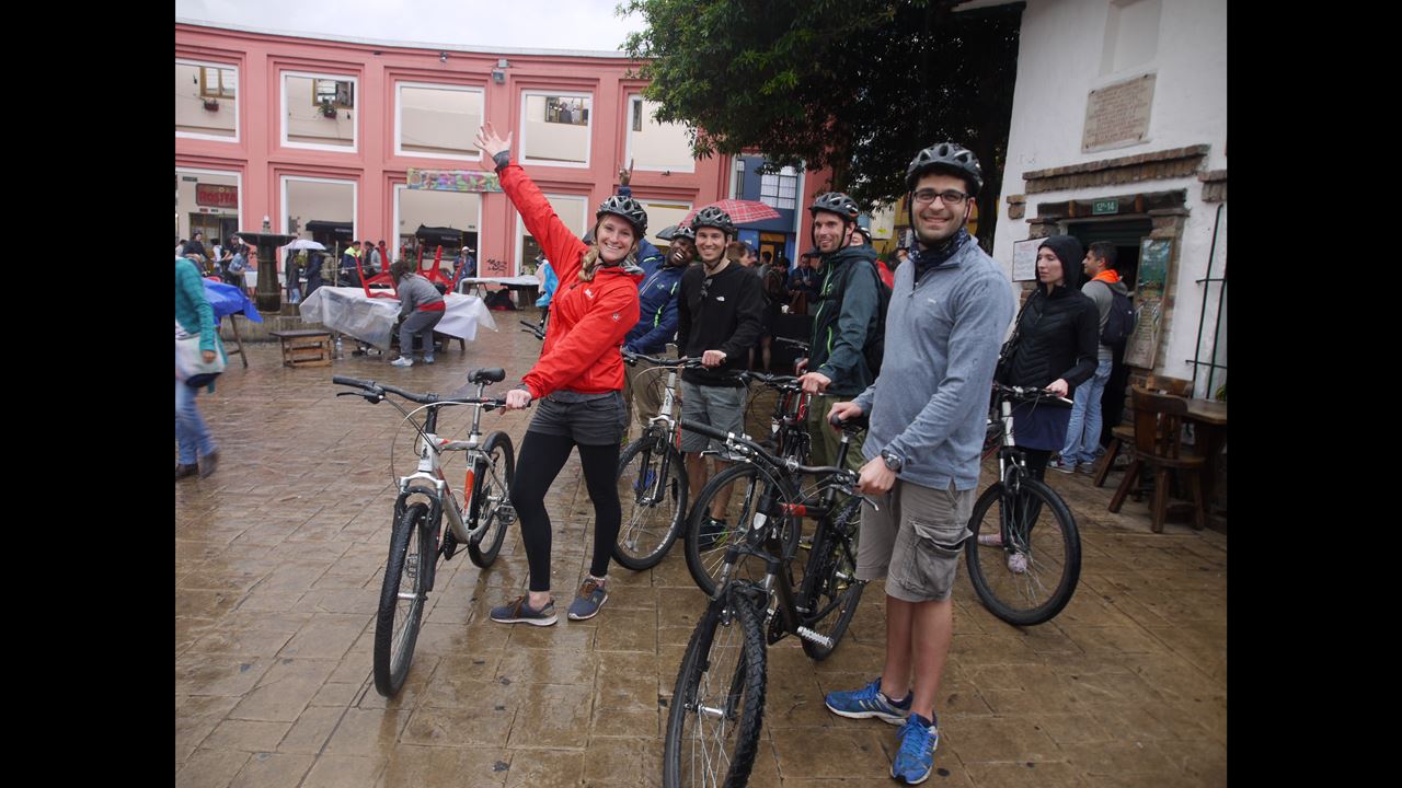 Tour Panorámico En Bicicleta: Vida Local, Grafiti Y Mercado De Frutas (1)