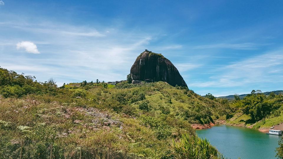 Tour Privado Guatapé E La Piedra Del Peñol foto 2