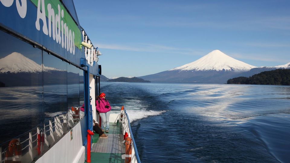 Viagem Esmeralda, Navegue Até Peulla Pelo Lago Todos Los Santos foto 14