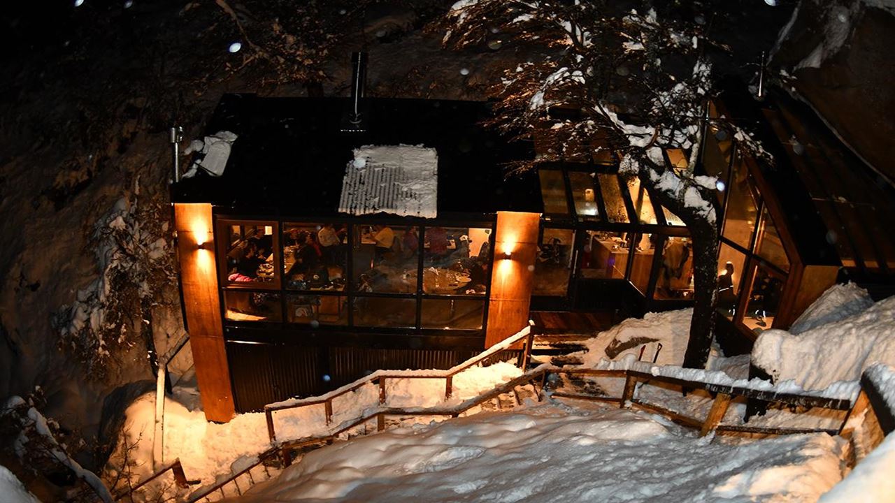 Travesia Nocturna En La Nieve Y Cena En Cerro Catedral (8)