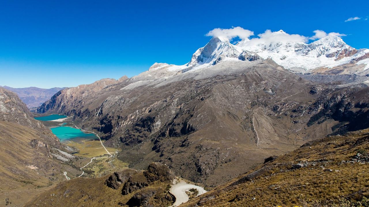 Lake 69 Trek Day Tour - White Mountain Range foto 7