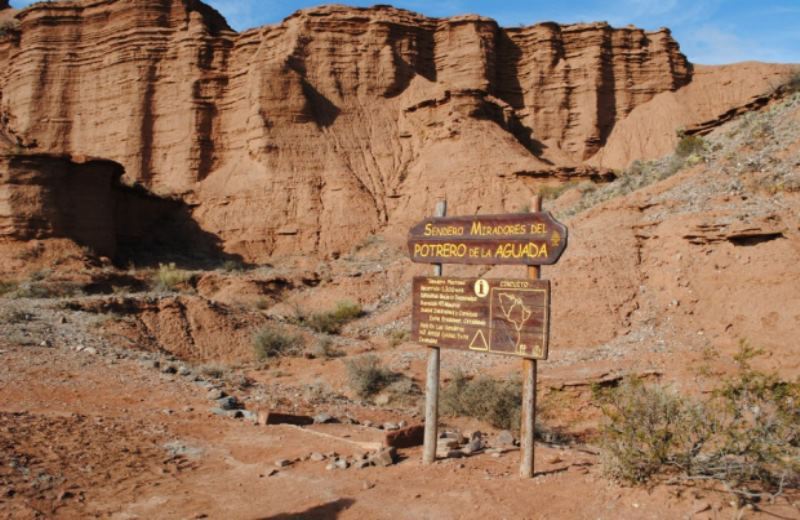 Trekking Para Serra De Las Quijadas foto 3