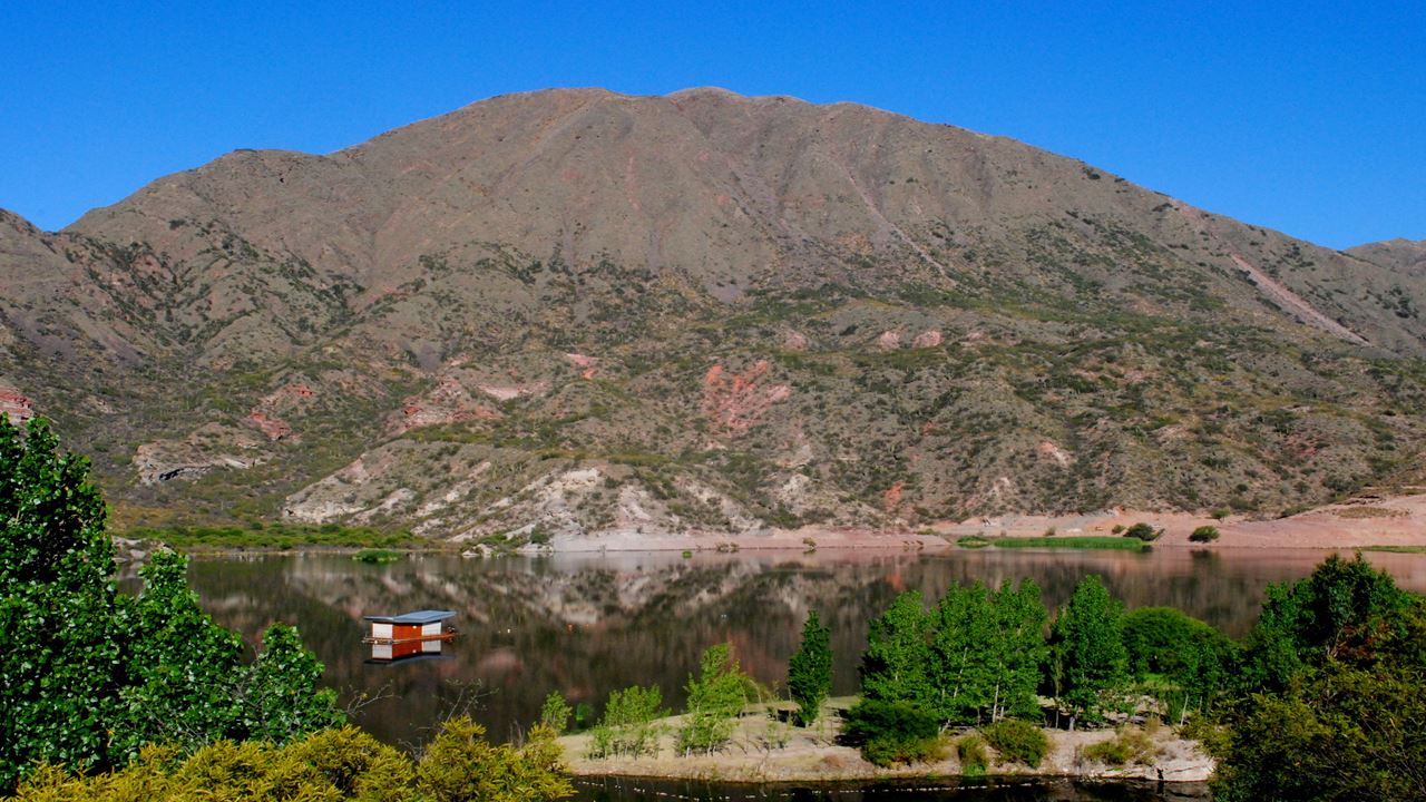 Trekking Al Pucara Del Dique Los Sauces foto 5