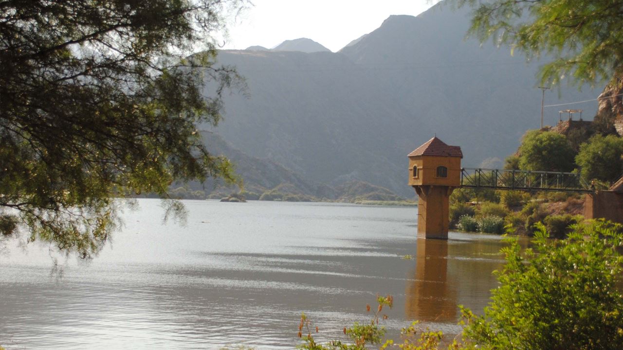 Trekking Al Pucara Del Dique Los Sauces foto 4