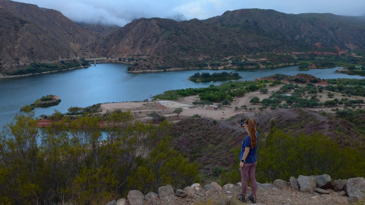 Trekking Al Pucara Del Dique Los Sauces foto 6
