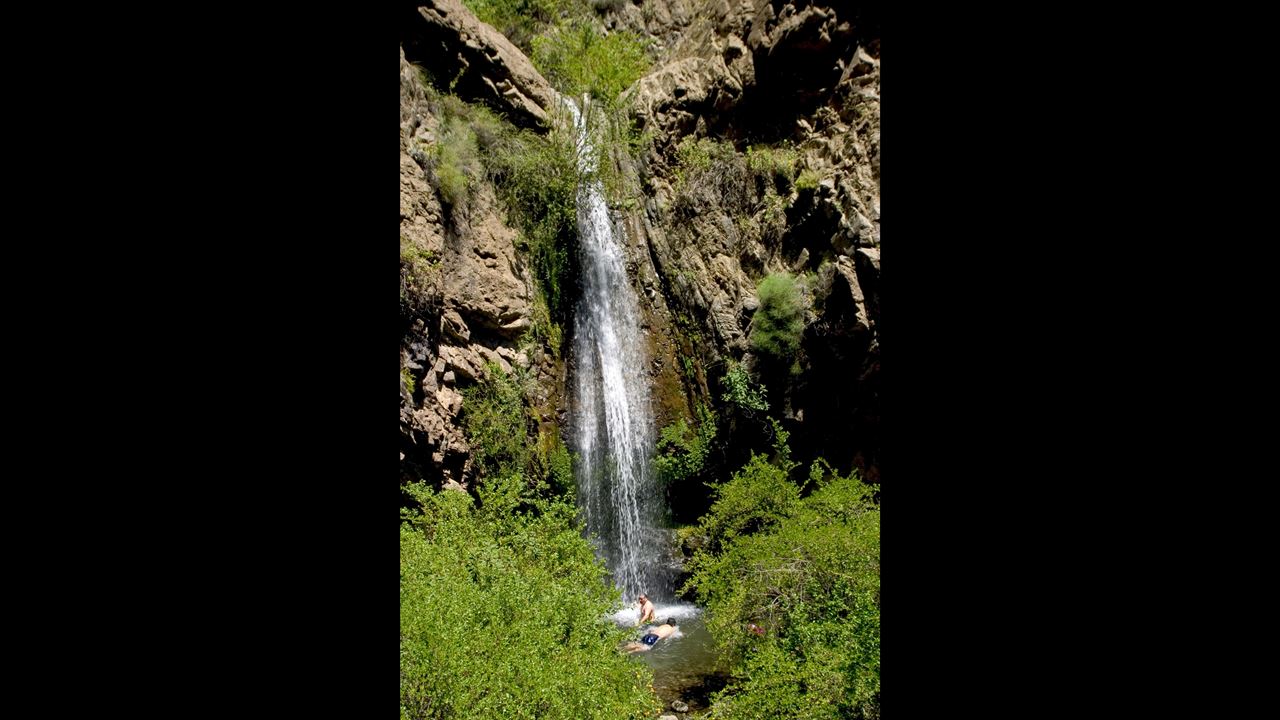 Trekking Al Volcán San José Con Termas Baños De Colina (1)