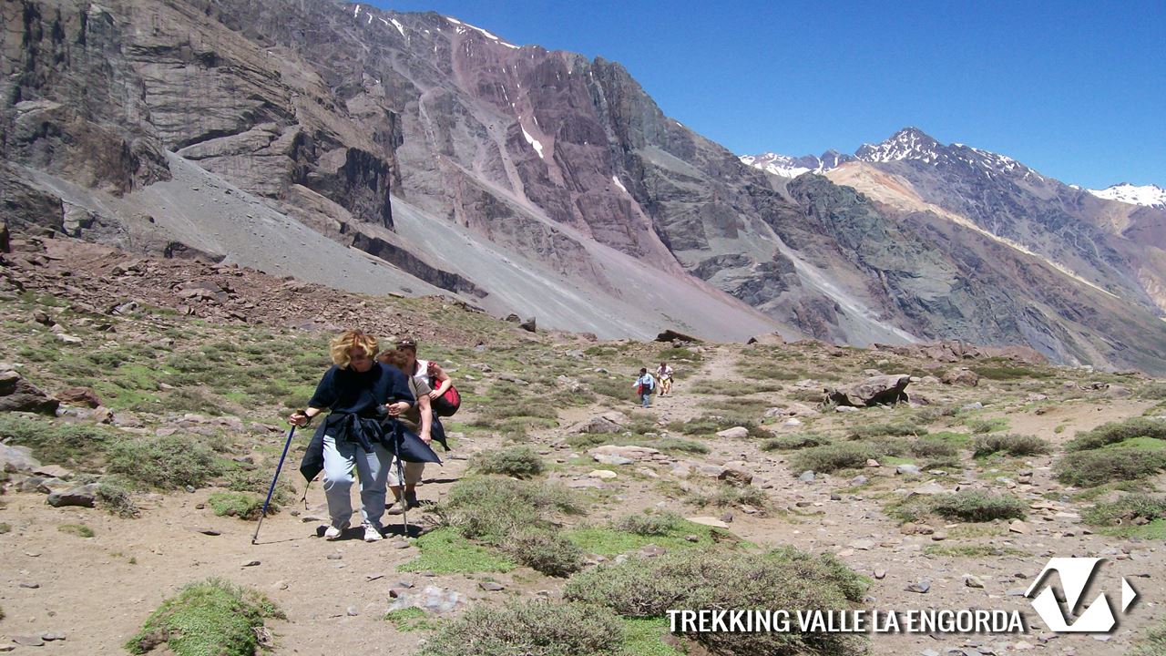 Trekking Al Volcán San José Con Termas Baños De Colina (6)