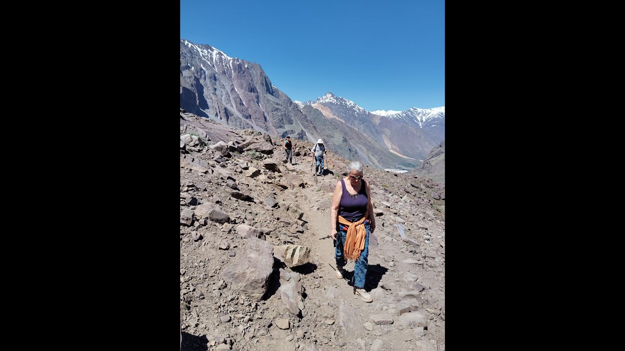 Trekking Al Volcán San José Con Termas Baños De Colina (5)