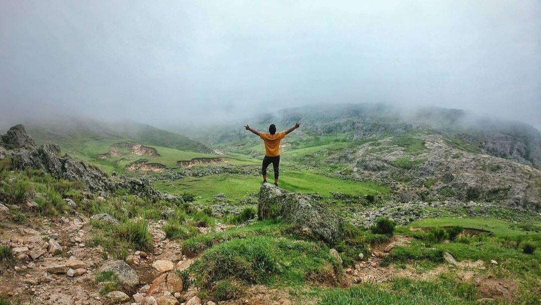Trekking Crossing To Alpine Village foto 4