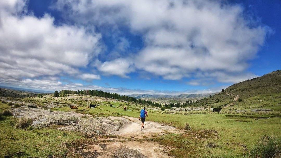 Trekking Crossing To Alpine Village foto 5