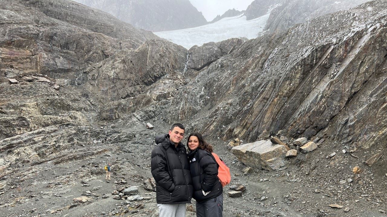 Martial Glacier Trekking (0)