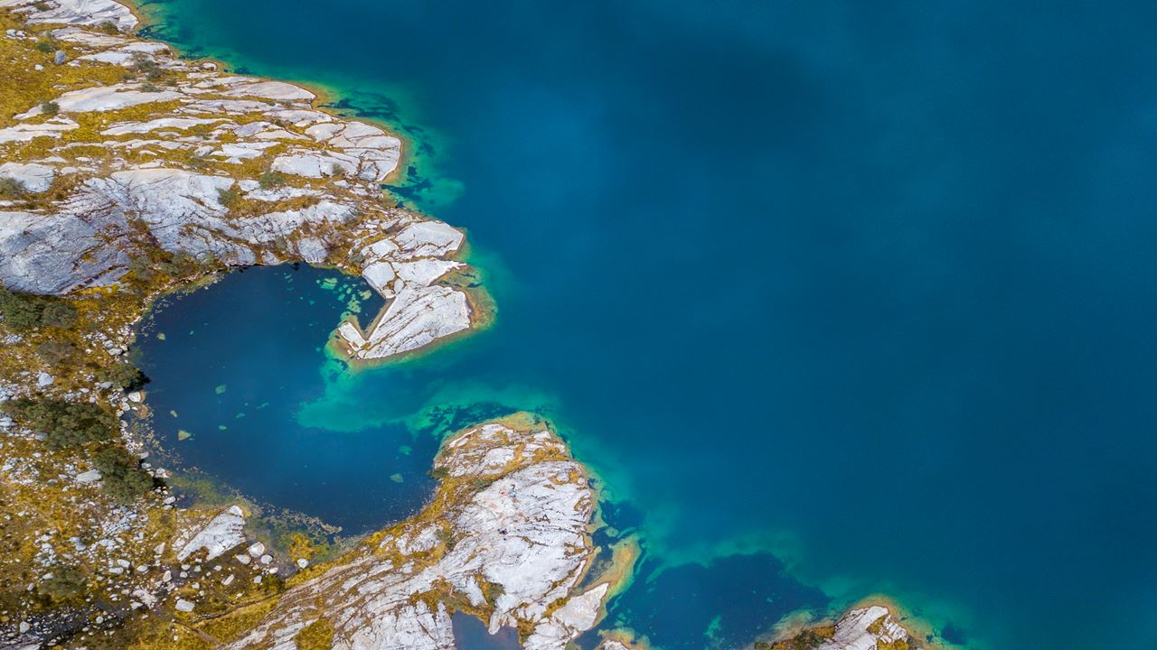 Lagoa Churup No Parque Nacional Huascaran foto 4