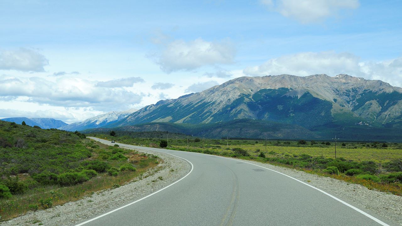 Visit El Bolson And Lago Puelo foto 8