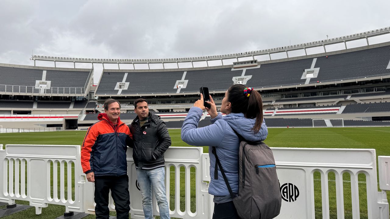 Visit Monumental And Bombonera Stadiums - River And Boca (5)