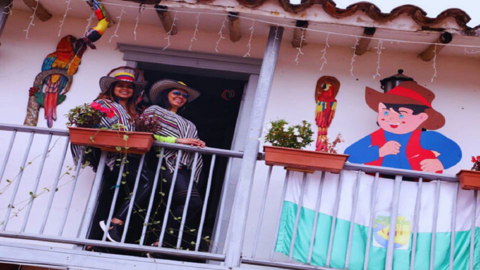 Visita Grupal A Guatapé & El Peñol foto 5