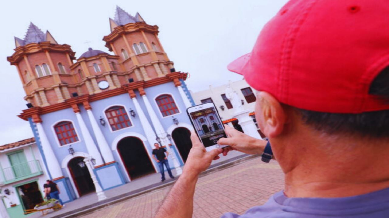 Visita Grupal A Guatapé & El Peñol foto 4