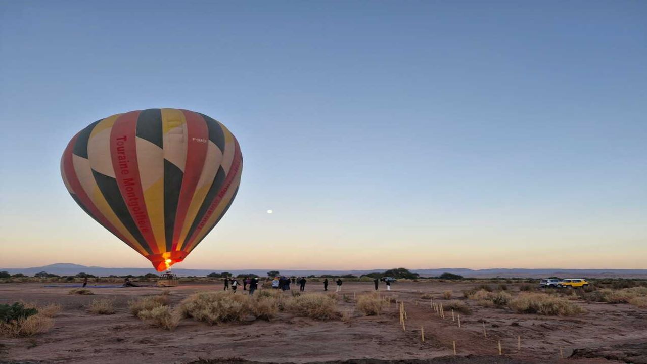 Voo De Balão De Ar Quente Em San Pedro De Atacama: Experimente O Deserto Do Alto. foto 1