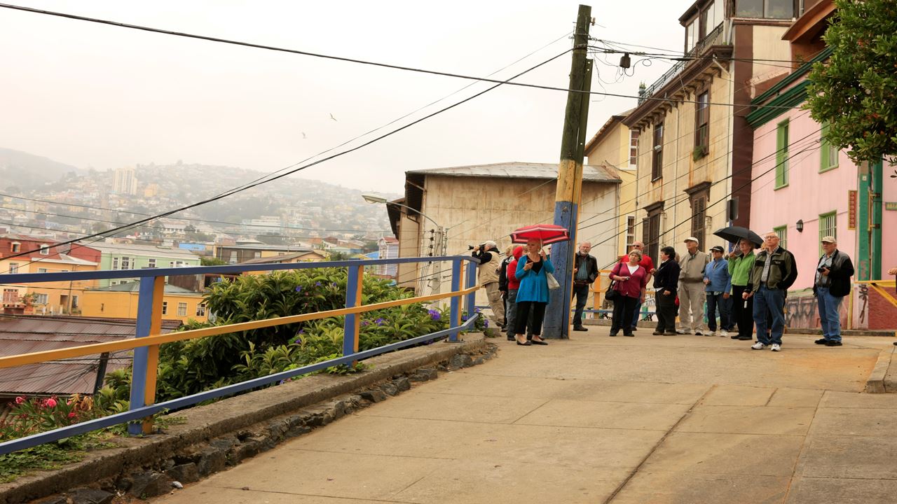 Heritage Walking Tour Through Valparaiso foto 7