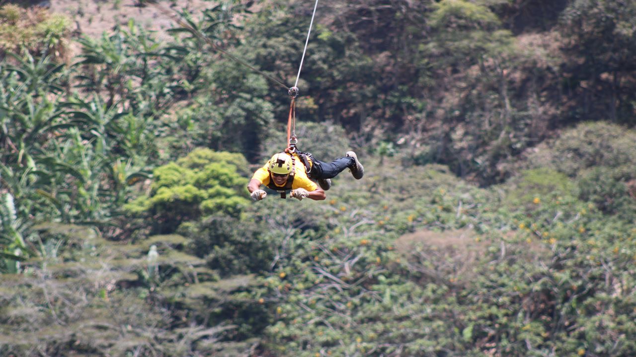 Tirolesa Em Santa Teresa Machu Picchu (2)