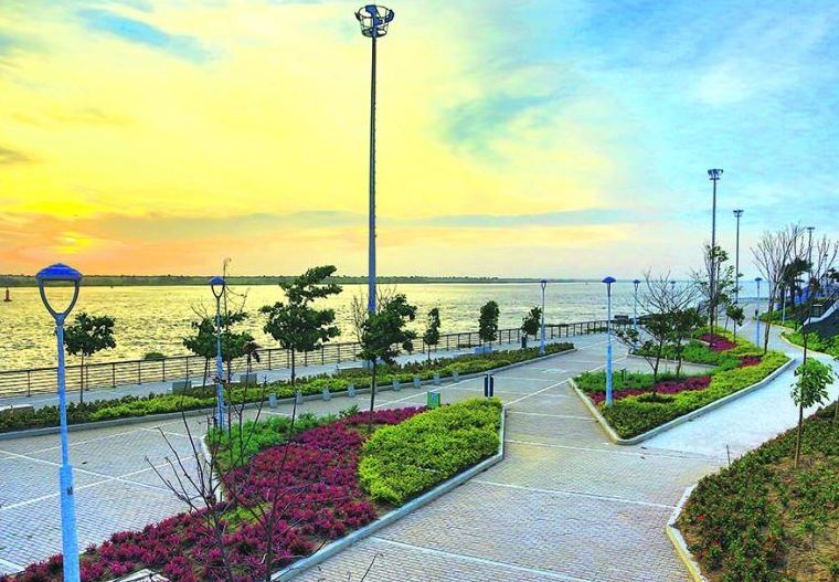 Guided Sunset Walk Along The Magdalena River Boardwalk