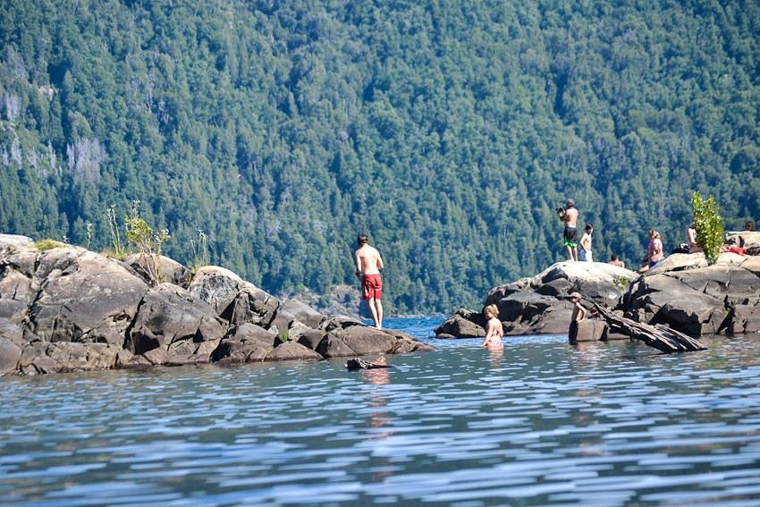 Río Hua-hum Y Balcones Del Lacar
