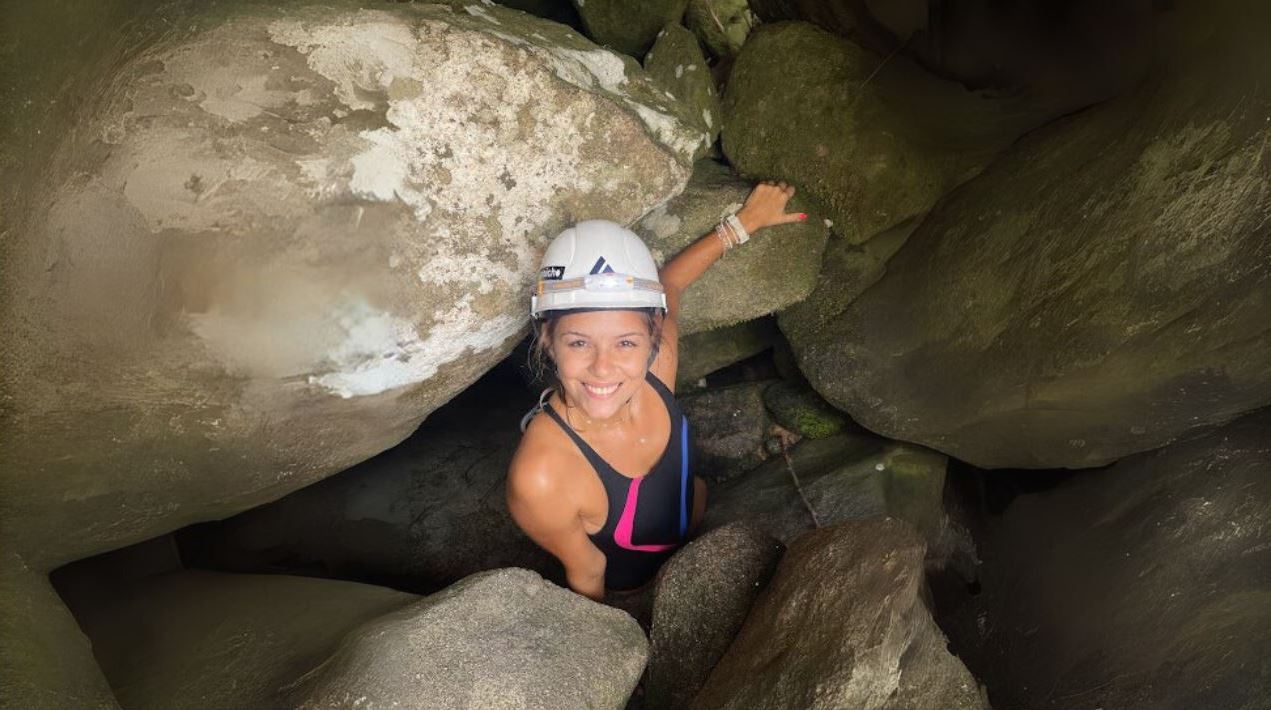 Rio Subterrâneo Wildbach E Cachoeira Escondida