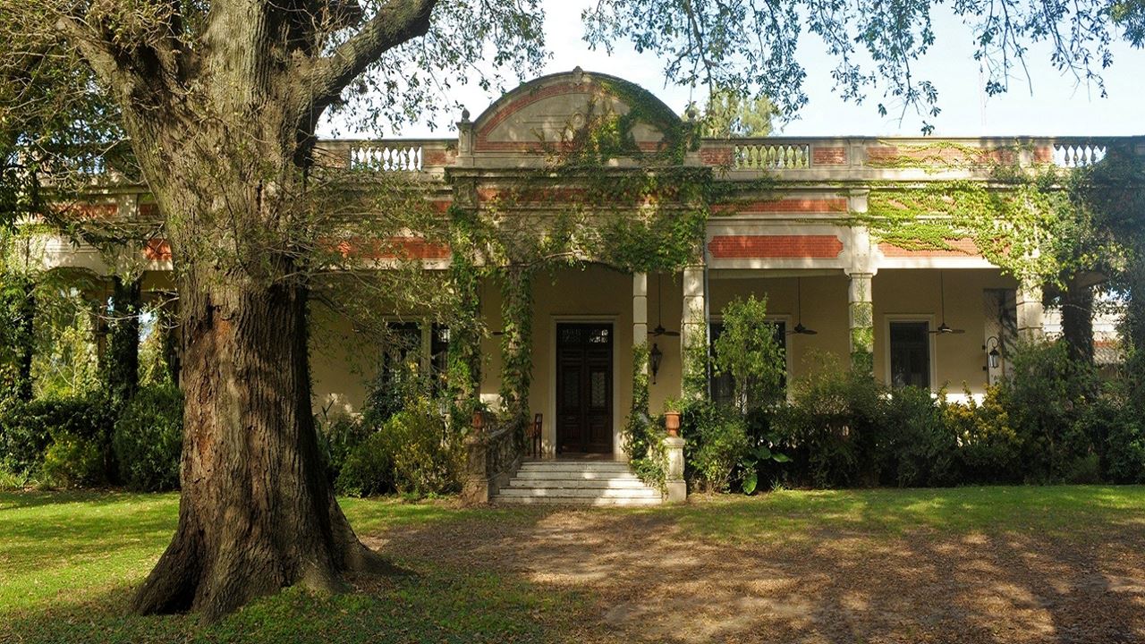 San Antonio De Areco Con Estancia