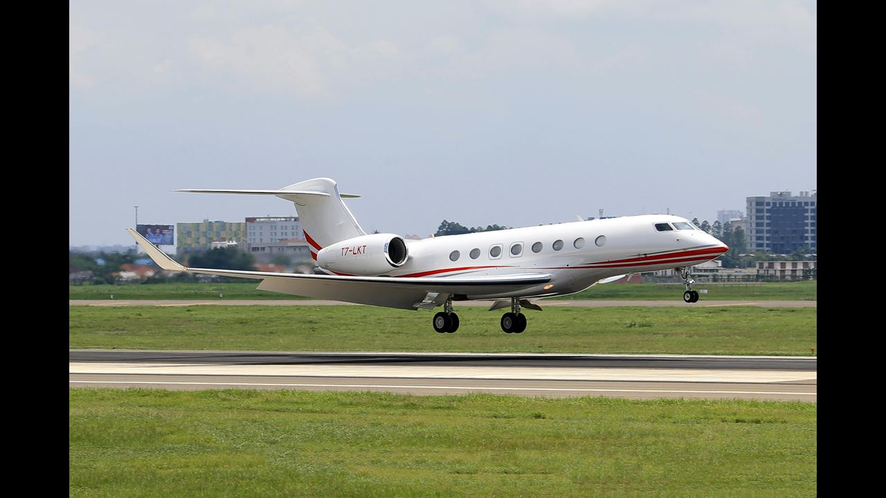 Private Departure Transfer: Hotel To Alfonso Bonilla Aragón International Airport
