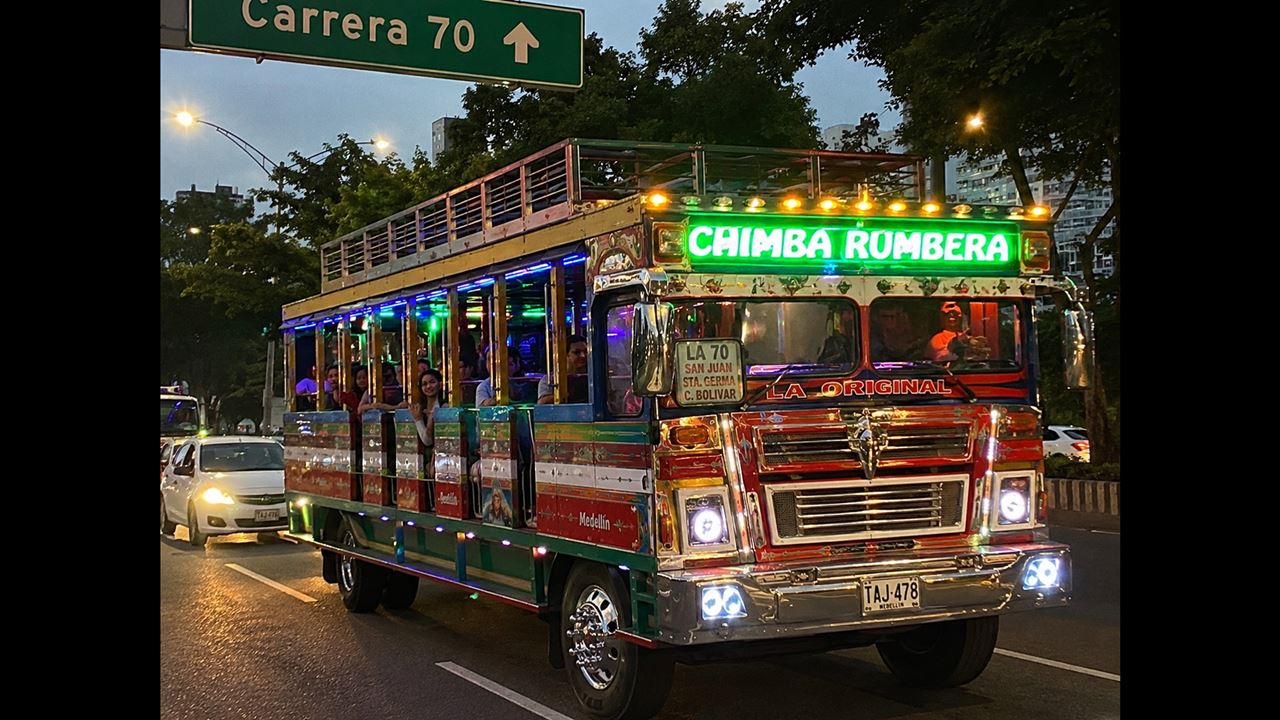 Tour In Traditional Chiva And Paisa Culture