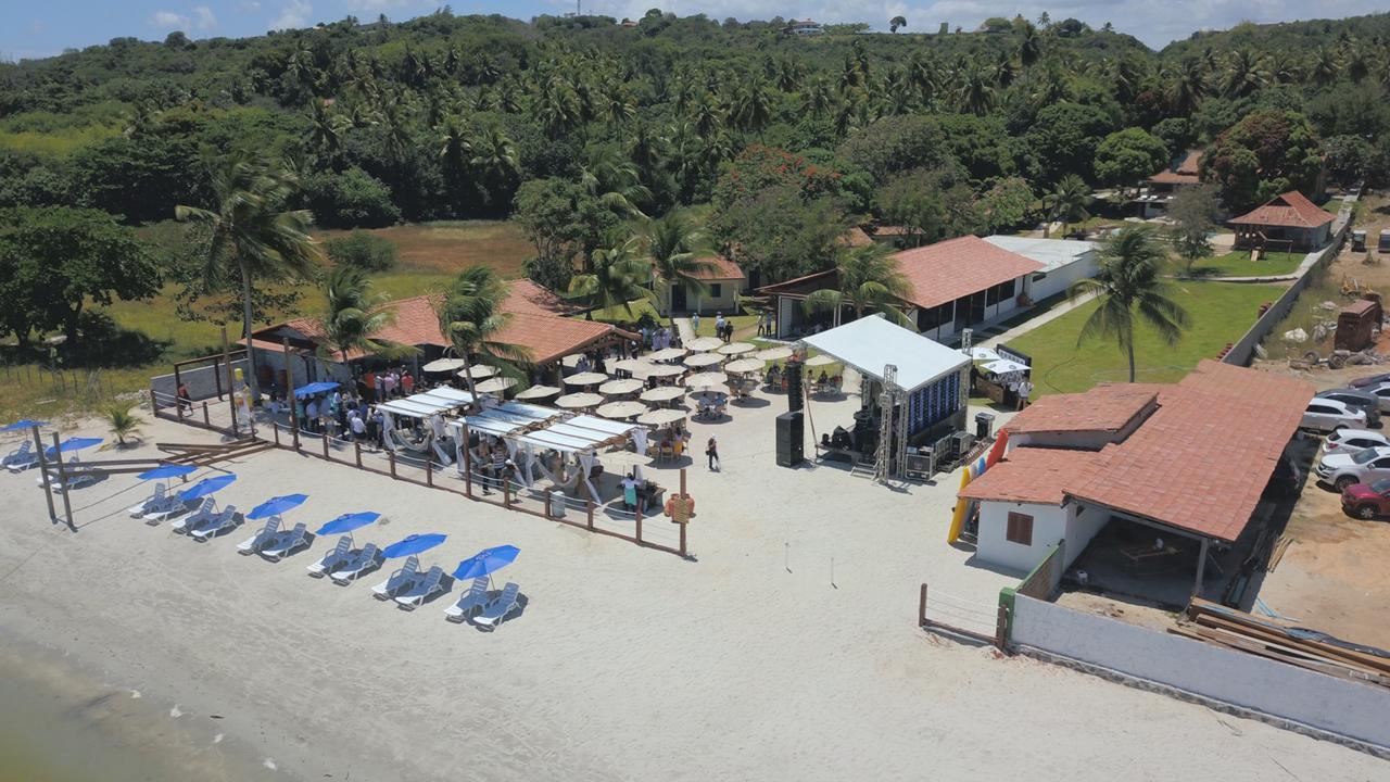 Caminhada Até A Praia Do Capitão