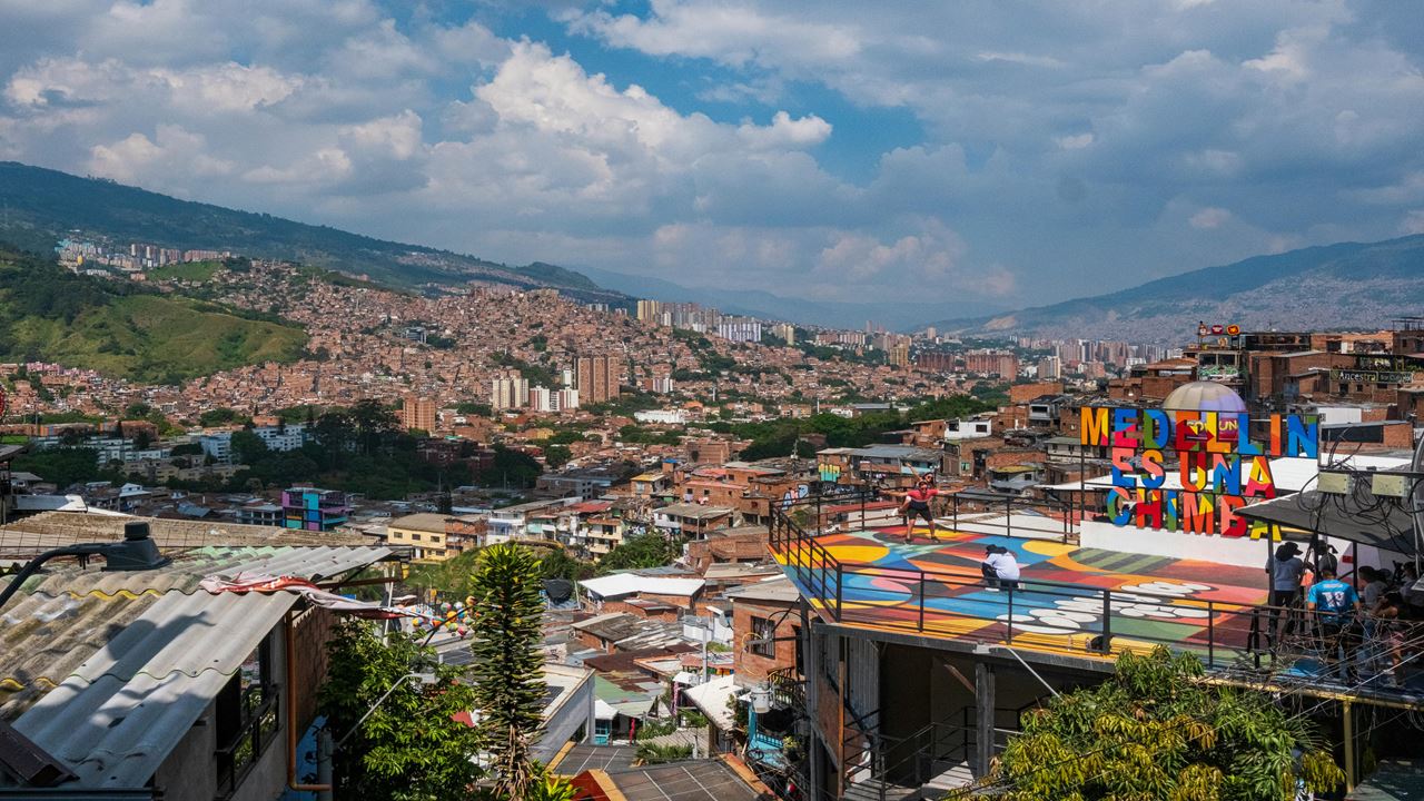 Essential Medellín: Culture And Commune 13