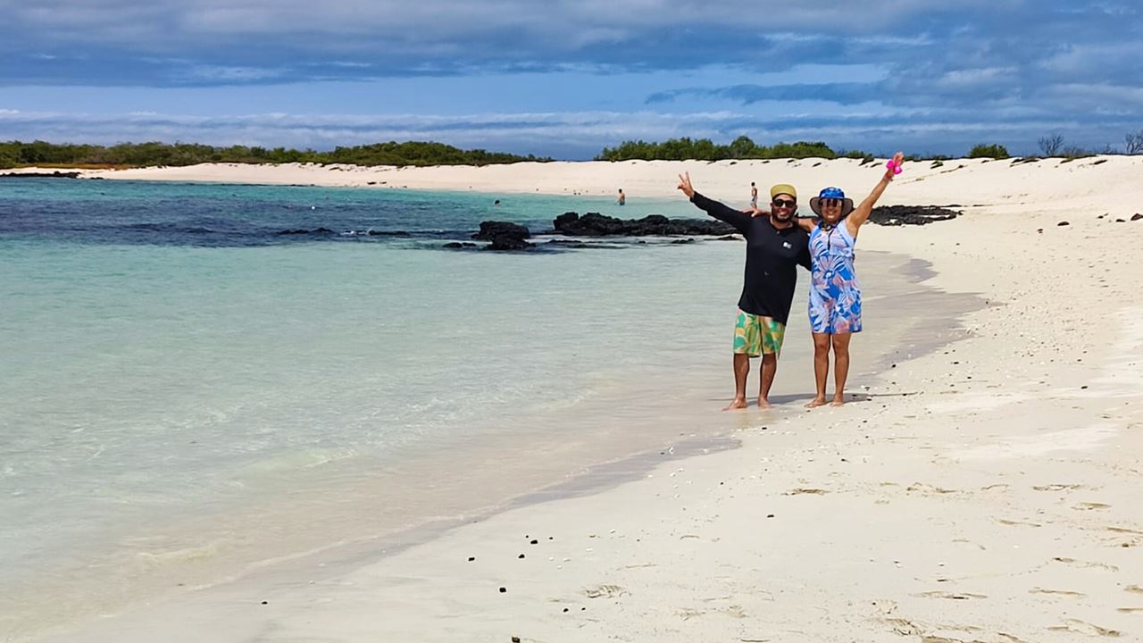 Bay Tour With Snorkeling In Santa Cruz, Galapagos
