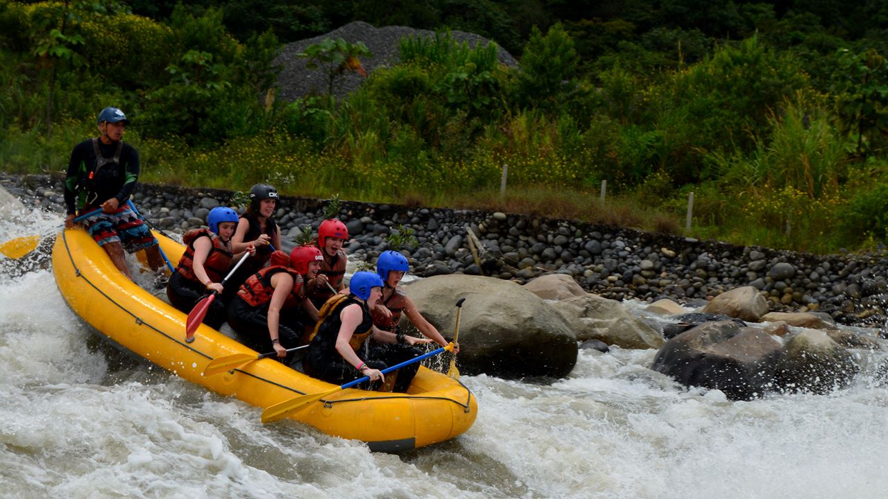 Rafting In Baños De Agua Santa: Pastaza River Level 3 Und 4
